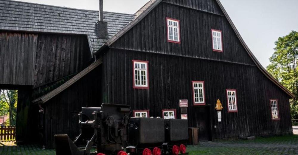 Tolles Schoenes Ferienhaus Mit Grosser Grillterrasse Fuer 12 Personen Im Harz Sankt Andreasberg Buitenkant foto